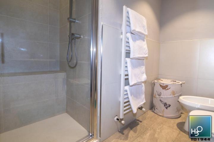 H3O Lago Di Garda Desenzano del Garda Habitación foto