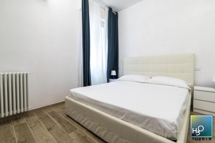 H3O Lago Di Garda Desenzano del Garda Habitación foto