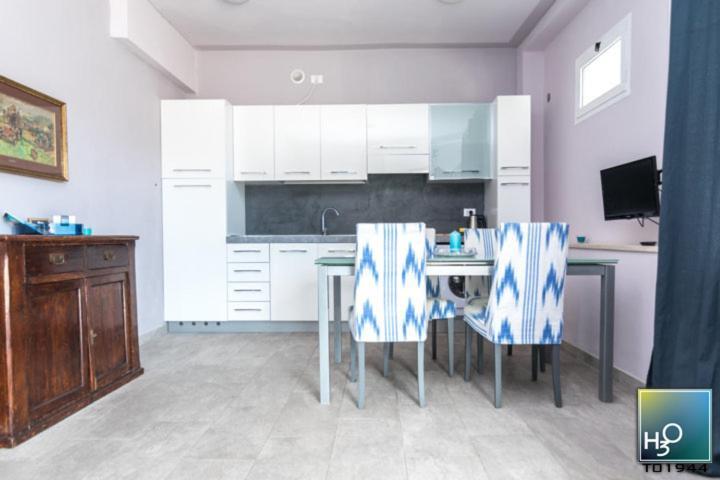 H3O Lago Di Garda Desenzano del Garda Habitación foto