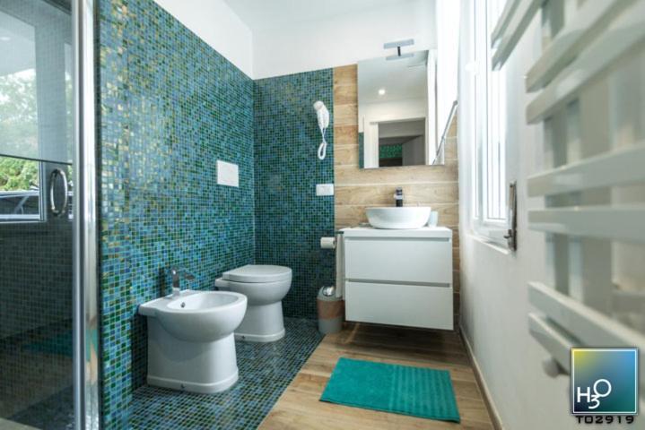 H3O Lago Di Garda Desenzano del Garda Habitación foto